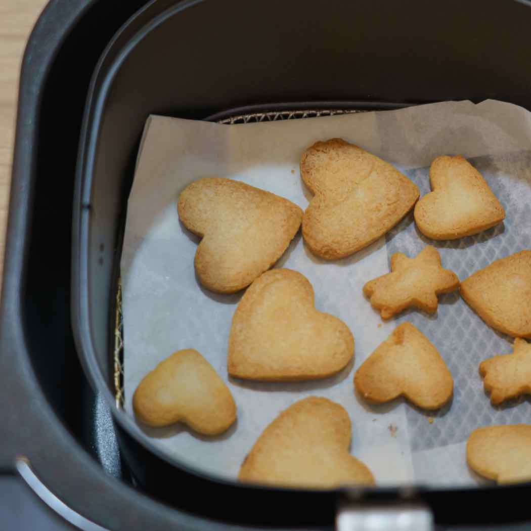 Air Fryer baking without an oven